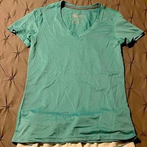 NIKE DRI-FIT Short Sleeve T-shirt Small Mint Aqua Green